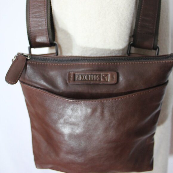 Pikolinos brown MNA 161  leather cotton lining  shoulder bag 10"x10.5" unisex - Picture 3 of 9
